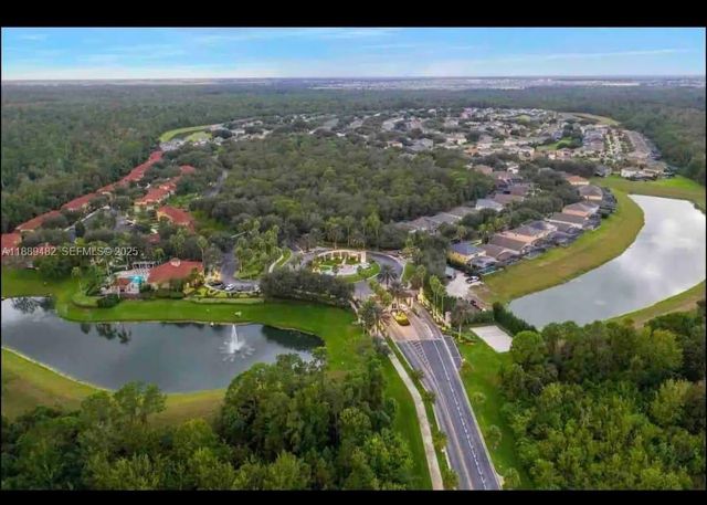 8520 Sunrise Key Drive, Kissimmee, FL 34747