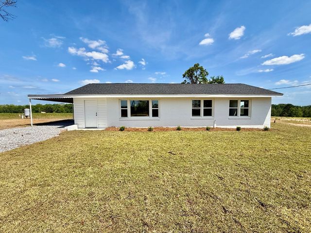 706 S Park Road, Slocomb, AL 36375