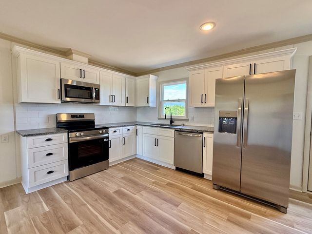 706 S Park Road, Slocomb, AL 36375