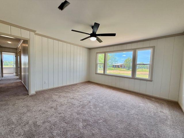706 S Park Road, Slocomb, AL 36375