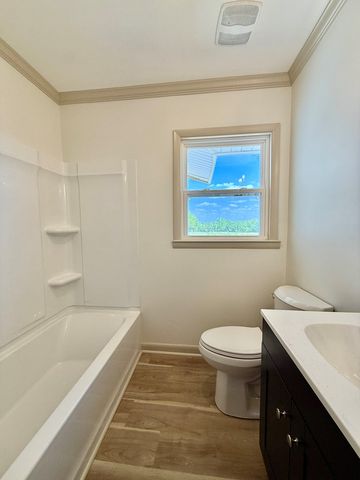 706 S Park Road, Slocomb, AL 36375