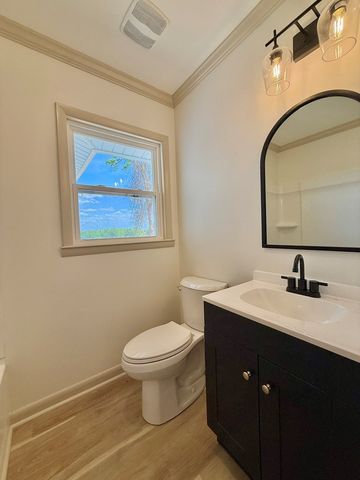 706 S Park Road, Slocomb, AL 36375