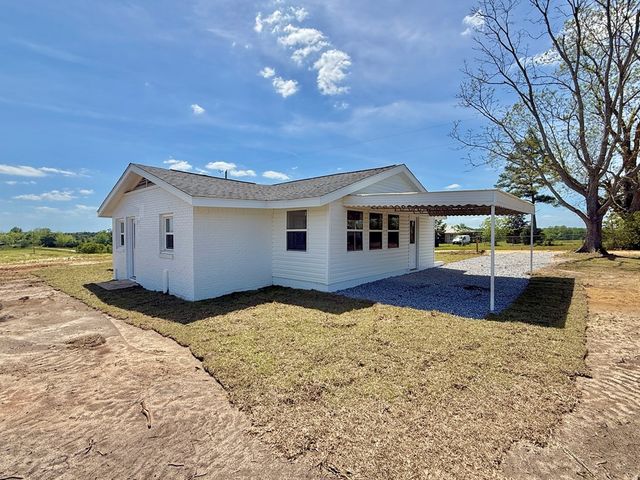 706 S Park Road, Slocomb, AL 36375