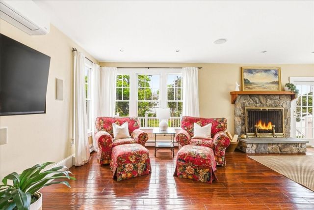 14 Bayberry Rd, Scituate, MA 02066