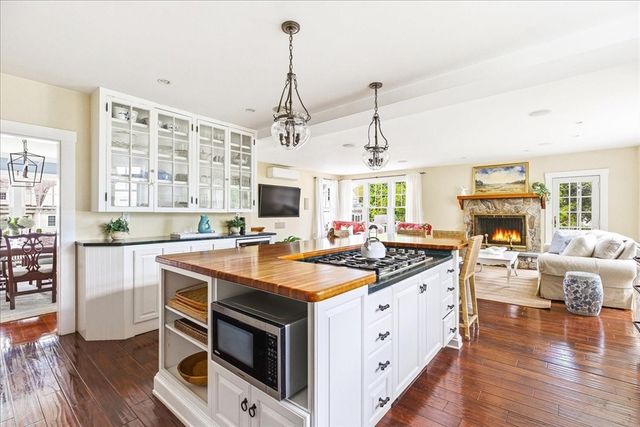 14 Bayberry Rd, Scituate, MA 02066