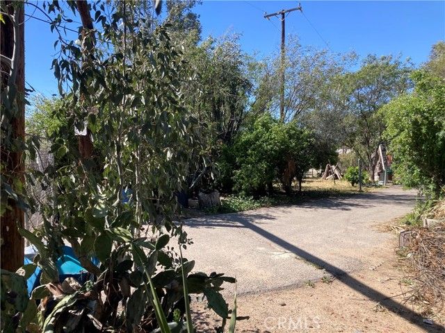 28875 10th, Lake Elsinore, CA 92532