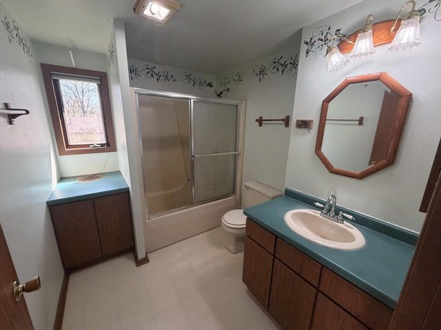 23826 62nd STREET, Salem, WI 53168