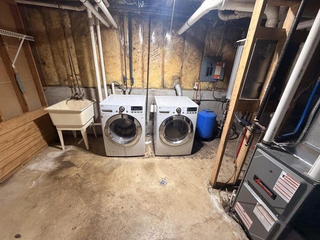 23826 62nd STREET, Salem, WI 53168