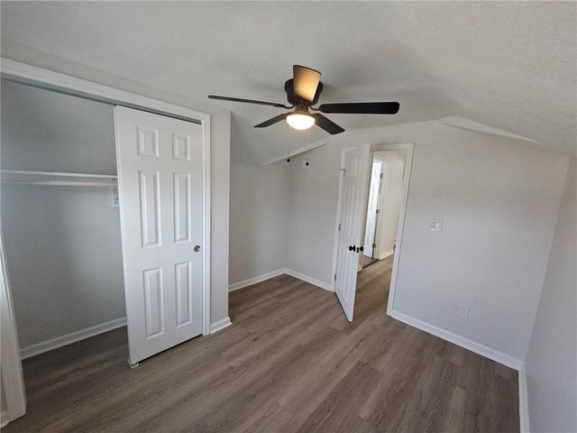 921 S Noland Road, Independence, MO 64050