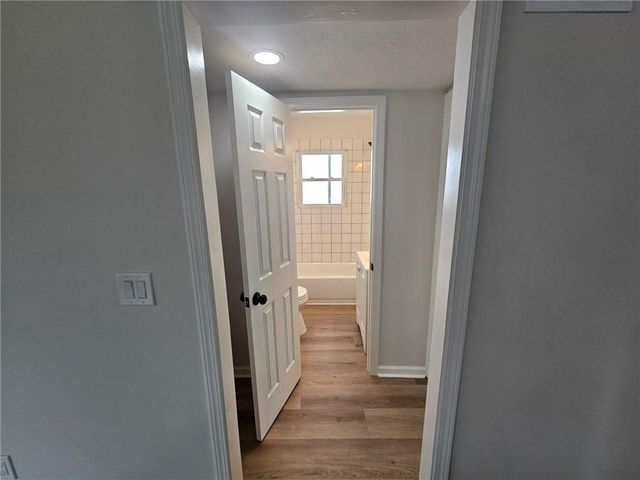 921 S Noland Road, Independence, MO 64050