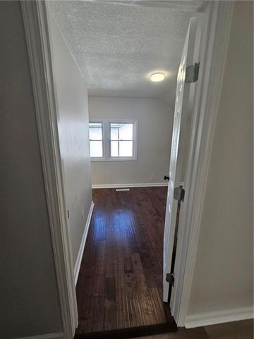 921 S Noland Road, Independence, MO 64050