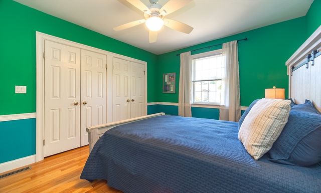 28 Parker St, East Longmeadow, MA 01028