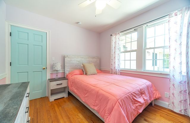 28 Parker St, East Longmeadow, MA 01028