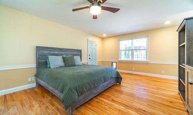 28 Parker St, East Longmeadow, MA 01028