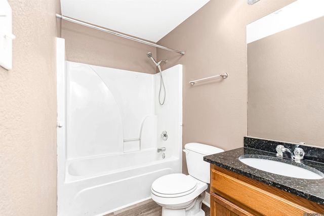 1033 S Darla Ave, Gonzales, LA 70737