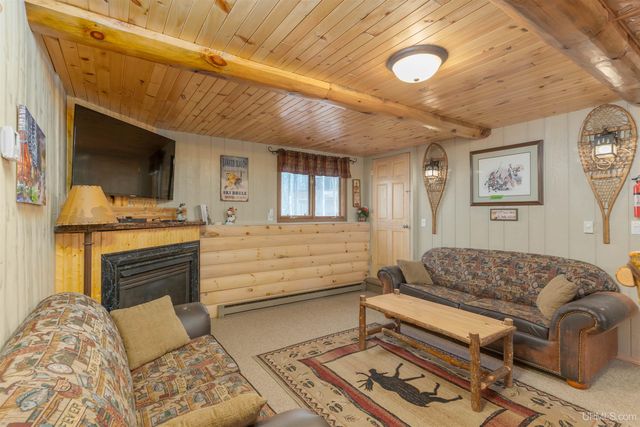 112 Little Deer Road, Iron River, MI 49935