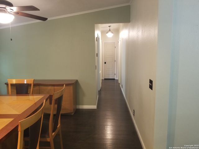 177 laurel ridge, Lakehills, TX 78063