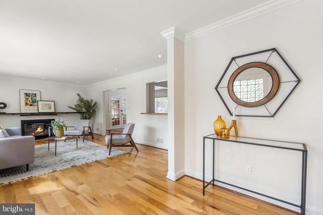 3442 GLEN CARLYN DR, Falls Church, VA 22041