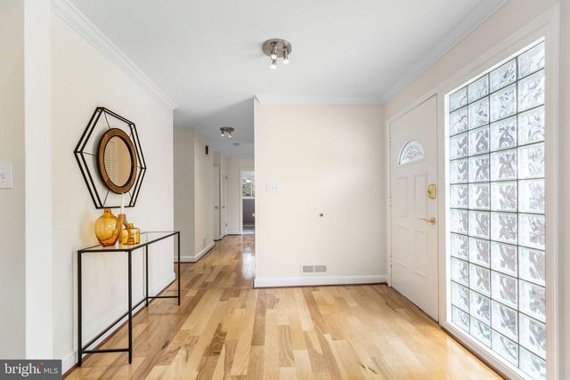 3442 GLEN CARLYN DR, Falls Church, VA 22041