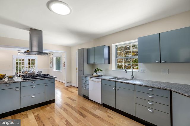 3442 GLEN CARLYN DR, Falls Church, VA 22041