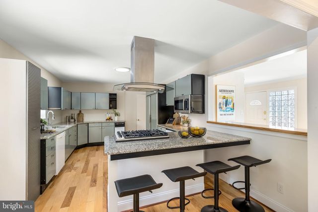 3442 GLEN CARLYN DR, Falls Church, VA 22041