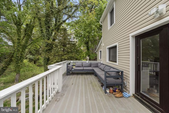 2549 W CHURCH RD, Glenside, PA 19038