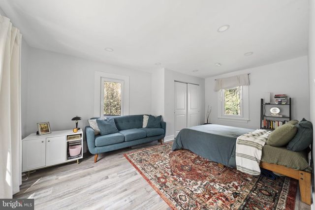 2549 W CHURCH RD, Glenside, PA 19038