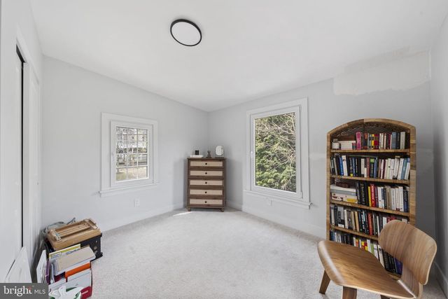 2549 W CHURCH RD, Glenside, PA 19038