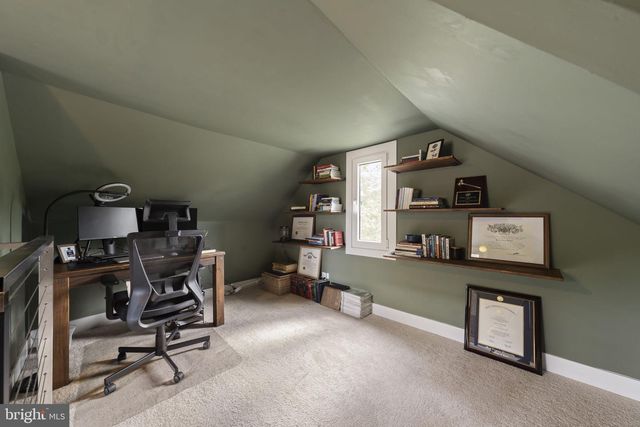 2549 W CHURCH RD, Glenside, PA 19038