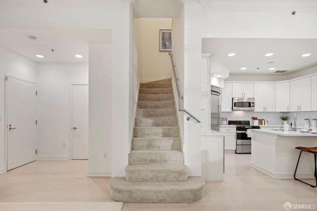 255 Berry Street 103, San Francisco, CA 94158