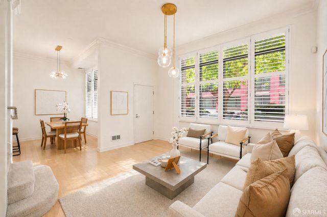 255 Berry Street 103, San Francisco, CA 94158