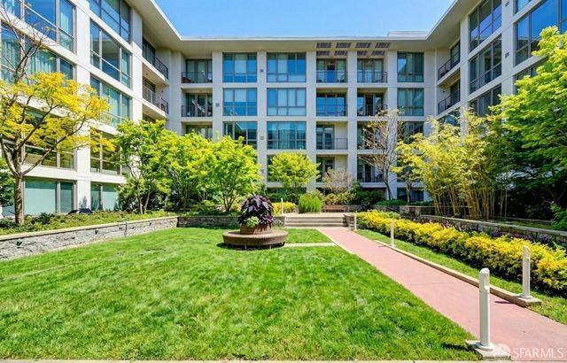 255 Berry Street 103, San Francisco, CA 94158