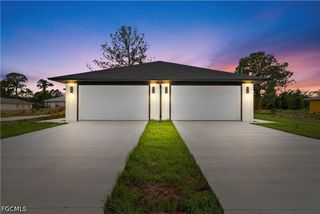 696-698 Creuset AVE S, Lehigh Acres, FL 33974