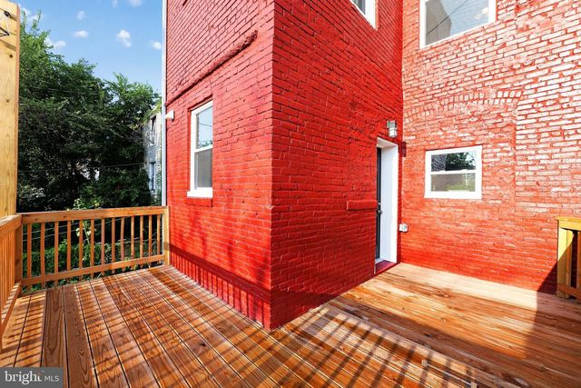 1613 N LONGWOOD ST, Baltimore, MD 21216