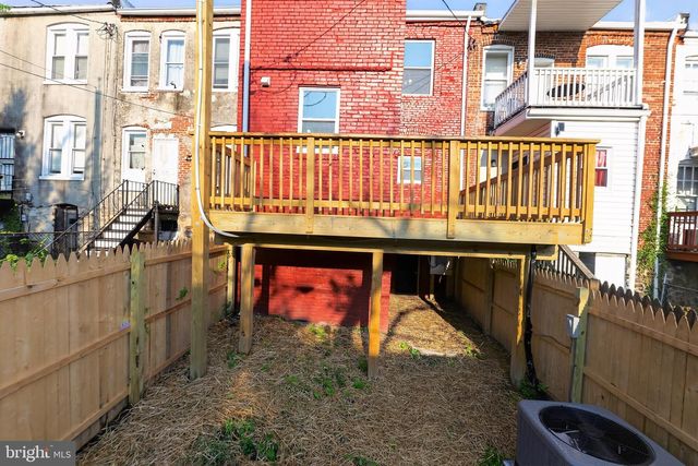 1613 N LONGWOOD ST, Baltimore, MD 21216