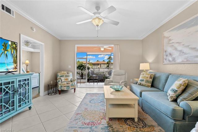 4566 SE 5th PL 106, Cape Coral, FL 33904