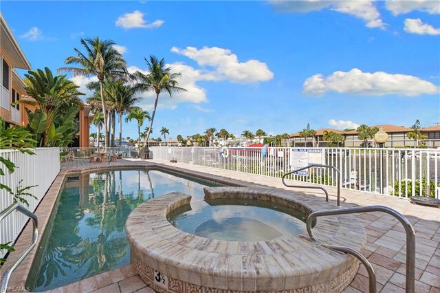 4566 SE 5th PL 106, Cape Coral, FL 33904