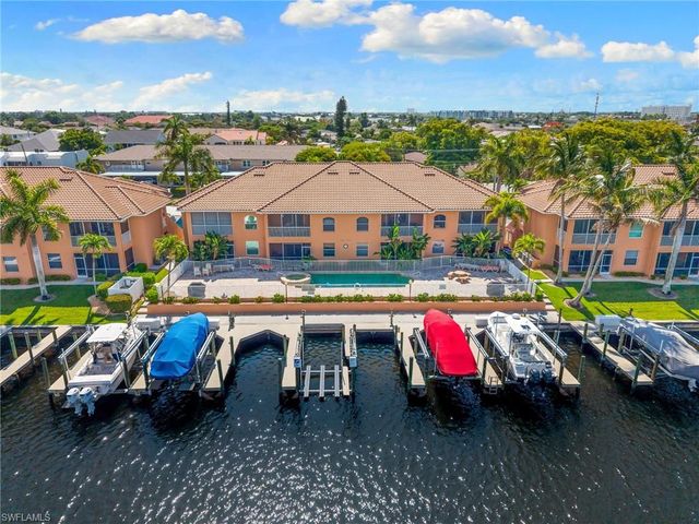 4566 SE 5th PL 106, Cape Coral, FL 33904