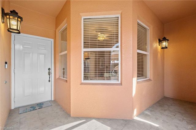 4566 SE 5th PL 106, Cape Coral, FL 33904