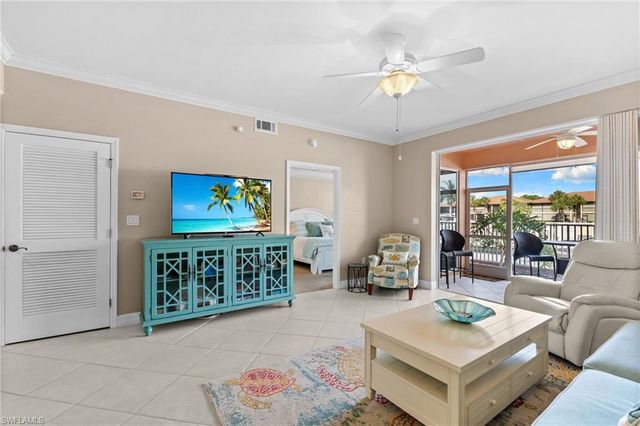 4566 SE 5th PL 106, Cape Coral, FL 33904