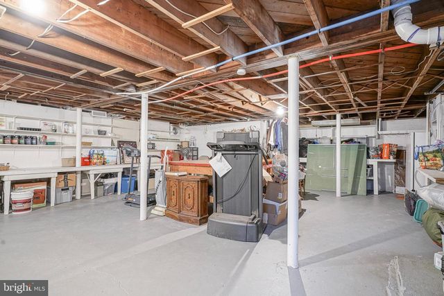 50 E VINE ST, Gibbstown, NJ 08027