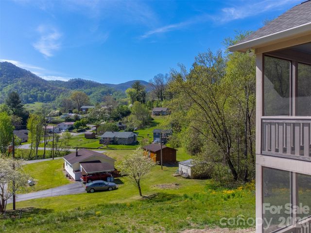 50 Sheriff Drive, Waynesville, NC 28786