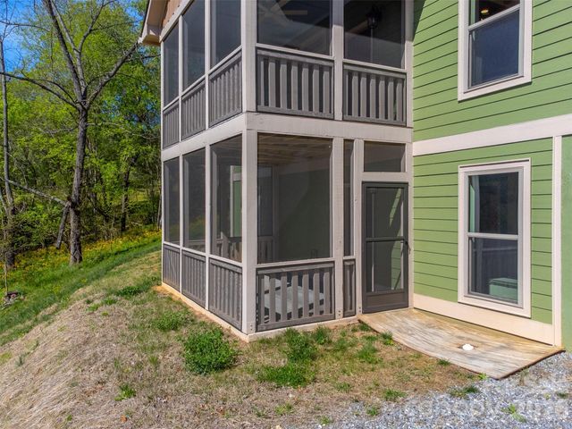 50 Sheriff Drive, Waynesville, NC 28786