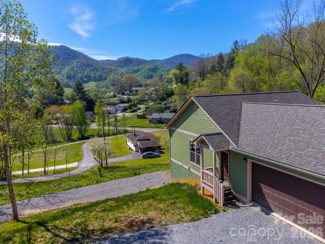 50 Sheriff Drive, Waynesville, NC 28786