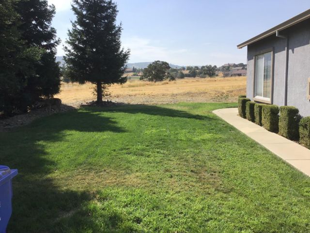 205 Quail Meadow Ln, Copperopolis, CA 95228