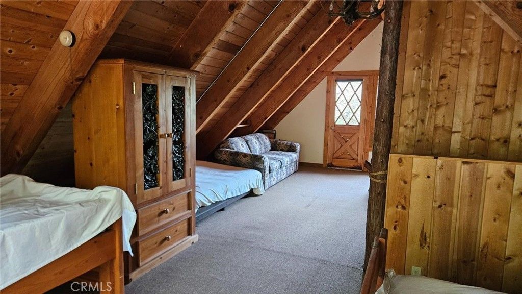 Image 17 of property listing at 46336 Silvertip, North Fork, CA 93643