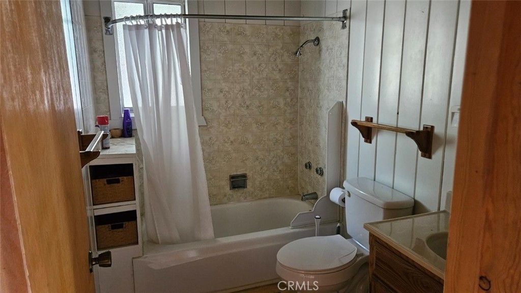 Image 19 of property listing at 46336 Silvertip, North Fork, CA 93643
