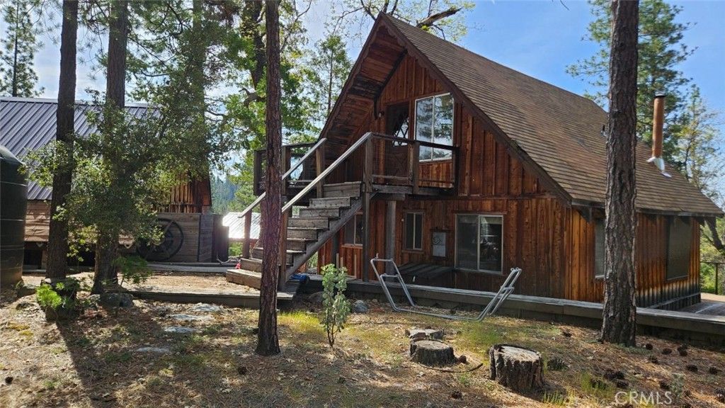Image 2 of property listing at 46336 Silvertip, North Fork, CA 93643