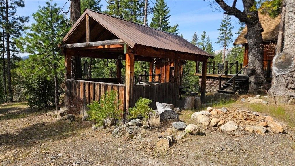 Image 22 of property listing at 46336 Silvertip, North Fork, CA 93643