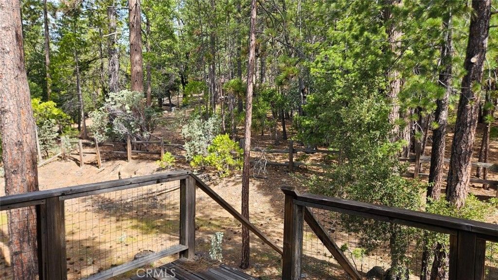 Image 27 of property listing at 46336 Silvertip, North Fork, CA 93643
